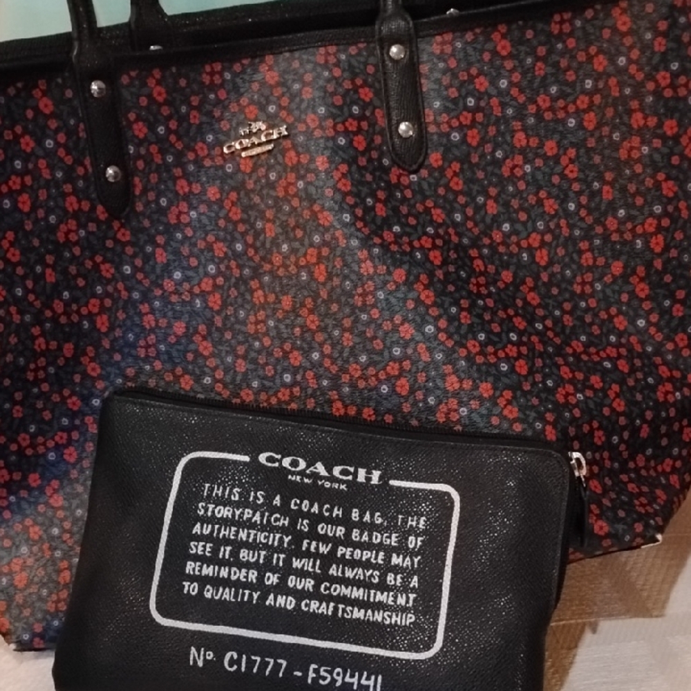 Coach Reversible City Floral Tote With Pouch